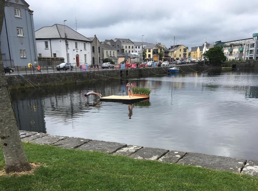 Galway City Self Catering - Salthill エクステリア 写真